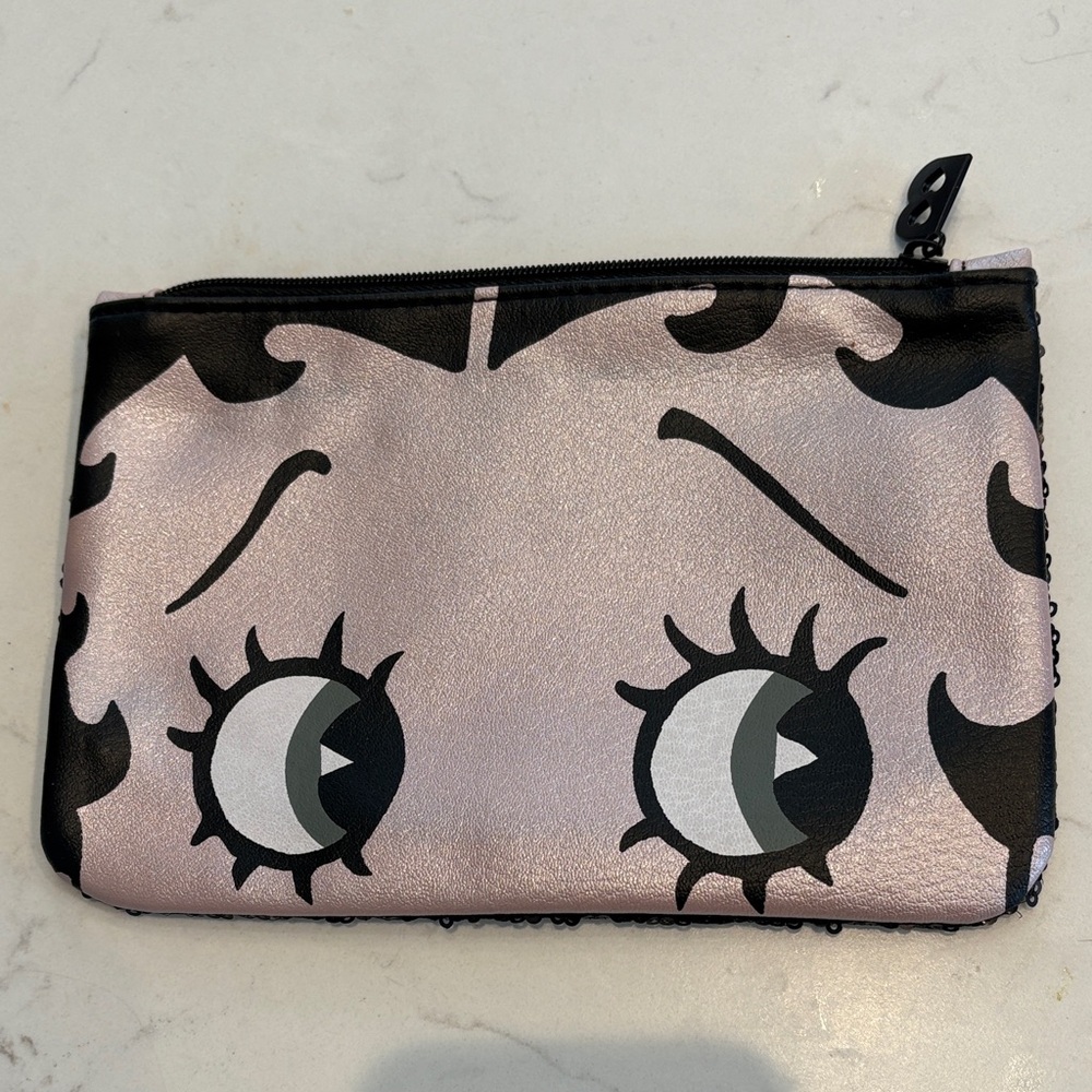 Ipsy Betty Boop‎ Black Sequin Pouch